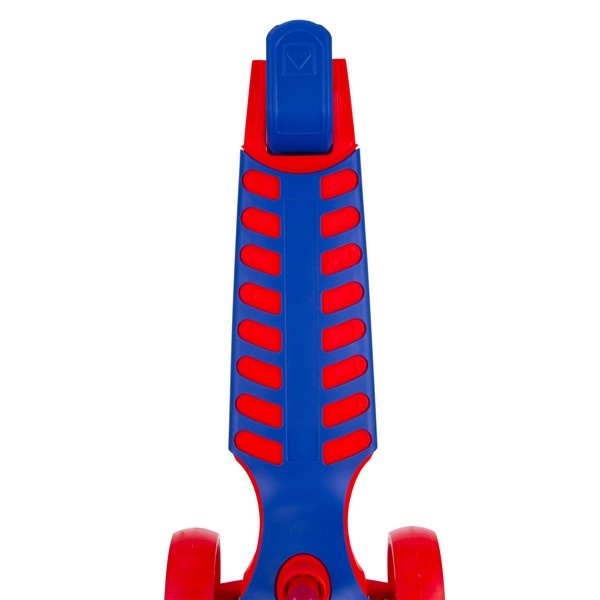 Самокат трехколесный