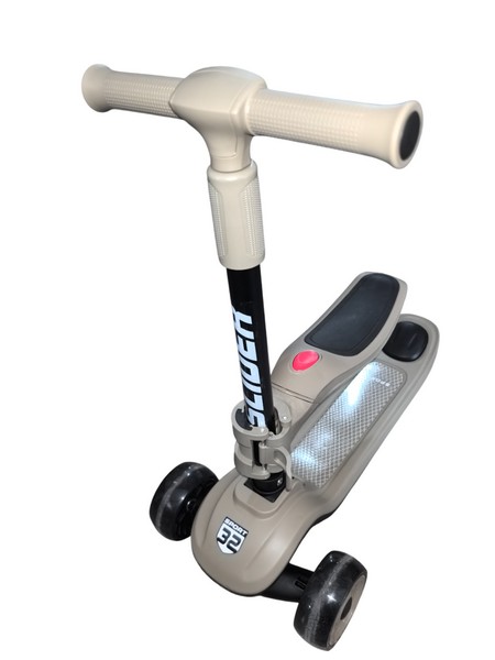 Самокат трехколесный Slider, колеса светящиеся, руль складной