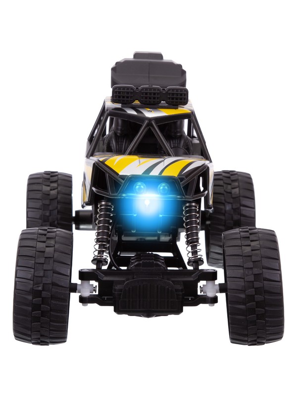 Машинка "BeBoy" на пульте радиоуправления