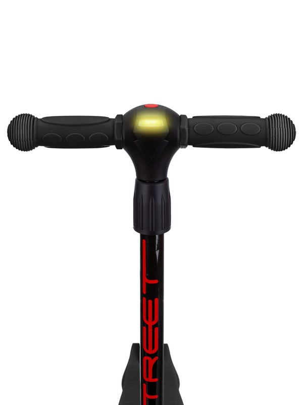 Самокат трехколесный