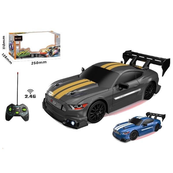 Машинка на пульте радиоуправления