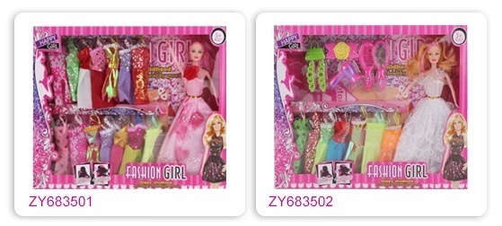 Специальное предложение на игровые наборы модельных кукол с платьями и аксессуарами в комплекте.