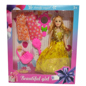 Кукла с аксессуарами