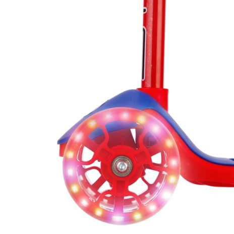 Самокат трехколесный