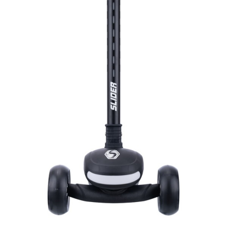 Самокат трехколесный Slider, светящиеся полиуретановые колёса и платформа, руль складной Самокат трехколесный Slider, светящиеся полиуретановые колёса и платформа, руль складной