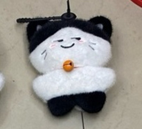 Котик бело-черный, 12 см