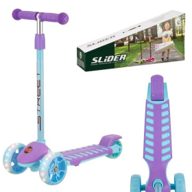 Самокат трехколесный