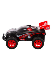 Машинка на пульте управления