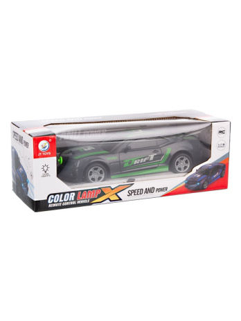 Машинка на пульте управления