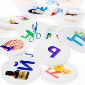 Лото пластмассовое "Азбука" Лото пластмассовое "Азбука"