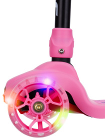 Самокат трехколесный со светящимися колесами Самокат трехколесный со светящимися колесами