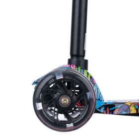 Самокат четырехколесный Slider, колеса светящиеся (диаметр 118/76 мм)