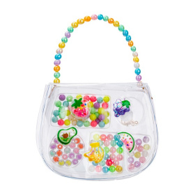 Набор Girl's club "Рукодельница-Фрукты": сумочка, бисер, леска, застежки Набор Girl's club "Рукодельница-Фрукты": сумочка, бисер, леска, застежки