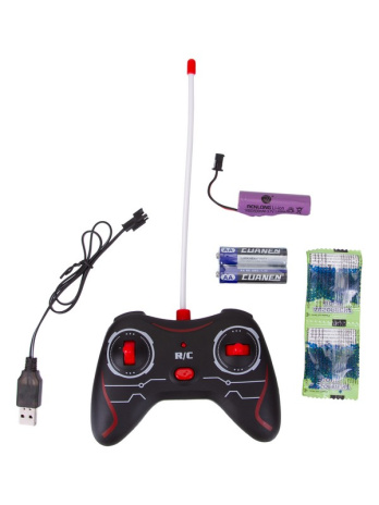 Машинка "BeBoy" на пульте радиоуправления