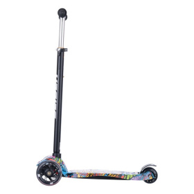 Самокат четырехколесный Slider, колеса светящиеся (диаметр 118/76 мм)