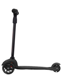 Самокат трехколесный