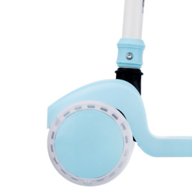 Самокат трехколесный Slider, светящиеся колёса и платформа, руль складной Самокат трехколесный Slider, светящиеся колёса и платформа, руль складной