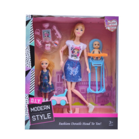 Набор кукол "Семья" с акссесуарами