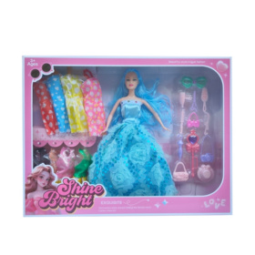 Кукла с аксессуарами