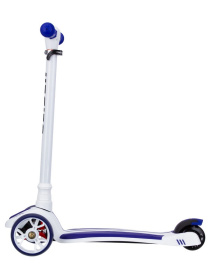 Самокат четырехколесный со светящимися колесами