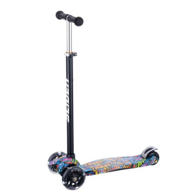 Самокат четырехколесный Slider, колеса светящиеся (диаметр 118/76 мм)