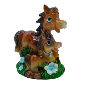 Фигурка Лошадь с жеребенком 6,5х5х9 см, 8*5*9 см Фигурка Лошадь с жеребенком 6,5х5х9 см, 8*5*9 см