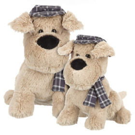 Собака бежевая в кепочке и шарфике, 25 см Собака бежевая в кепочке и шарфике, 25 см