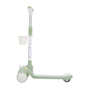 Самокат трехколесный Slider, колеса светящиеся, руль складной