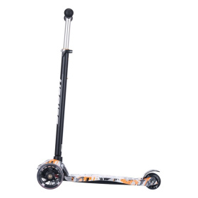 Самокат четырехколесный Slider, колеса светящиеся (диаметр 118/76 мм)