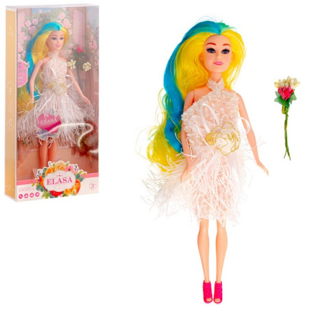 Кукла с аксессуарами